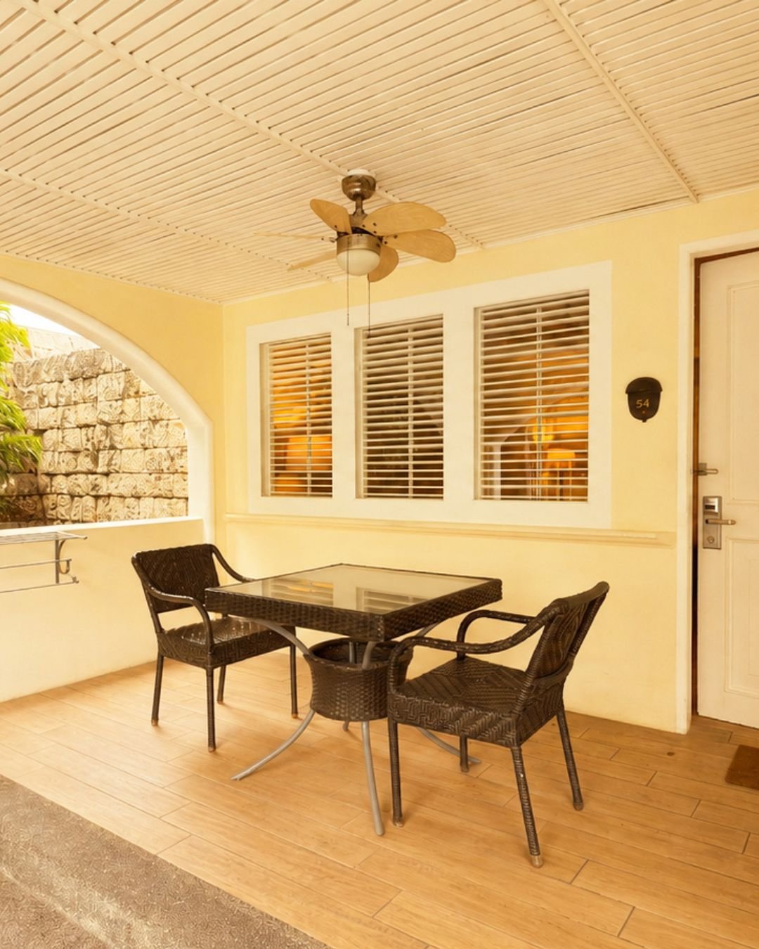 Deluxe Poolside patio